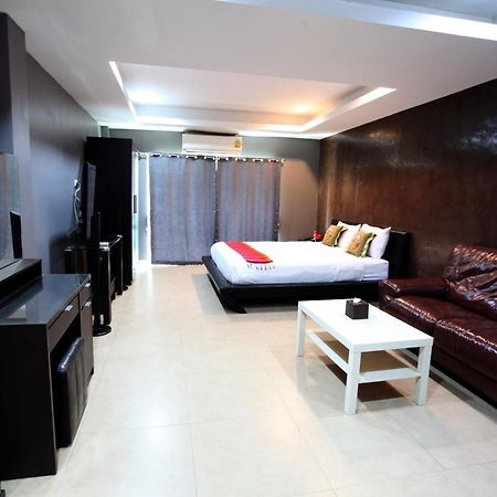 Del Mar Rooms Pattaya Exterior foto